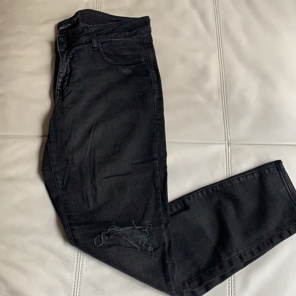 American Eagle 🦅 Jegging Jeans with distressed front. 14 Regular - Picture 7 of 11